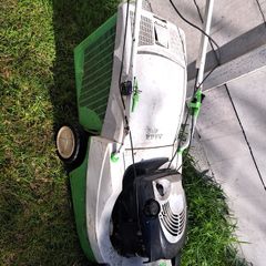 Lawnmower