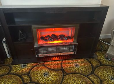 Freestanding electric fire unit