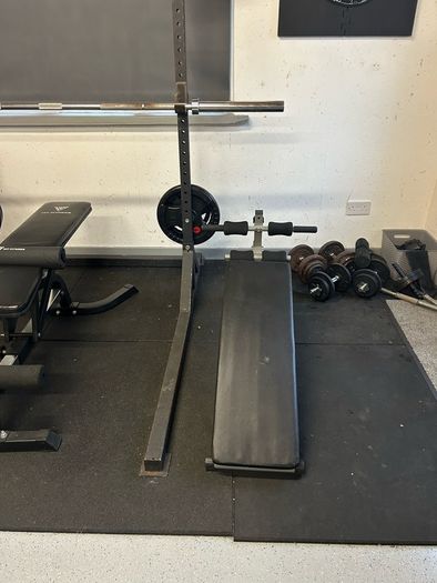 Half Rack with Bars and plates
