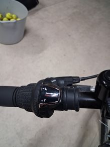 Apollo  adults bike