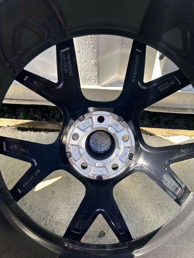 Genuine Volkswagen Touareg Estoril R Line 22" Alloy Wheels