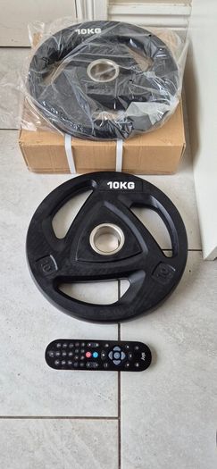 brand new 2x10kilo olymoic tri grip weight plates
