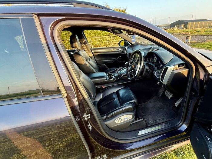 Porsche Cayenne S