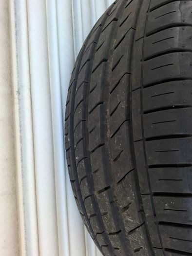 NEXEN Nfera SU1 235x55x17 103w Tyres - Like New
