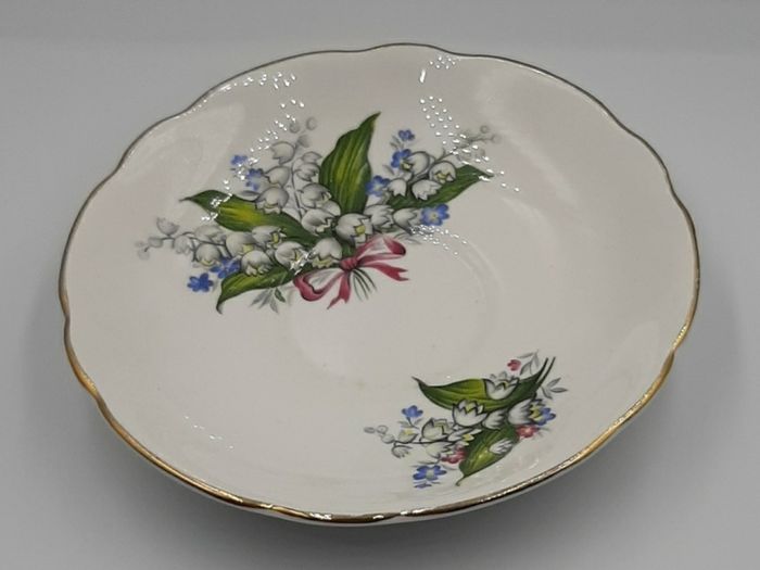 Vintage china milk/cream jug Lily of the valley