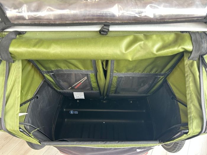Thule Chariot Cab 2 Versatile Bike Trailer and Stroller
