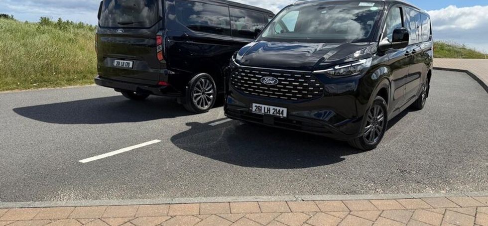 2026 Ford Tourneo Lwb Titanium Phev