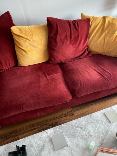 Red Sofa Suites 1x 2 Seater 1x 3 Seater 1x Chair