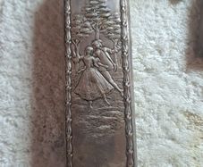 Edwardian silver hallmarked clothes brush.