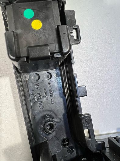 Audi A4 B8 Centre Console Gear Surround Trim Panel  2008 To 2014 8k0864261. A1l1b4