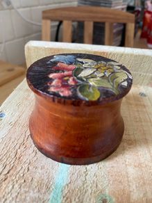 Wooden trinket box