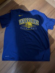 golden state warriors t shirt XL