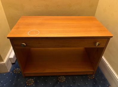Free - Vintage wooden TV unit / Stand