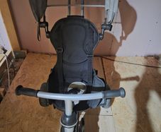 Q play trike, good condition, barely used