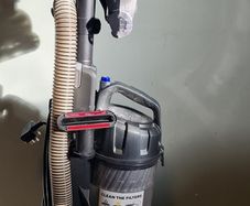 Russell Hobbs Upright Vacuum Cleaner