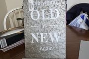 Sign metal