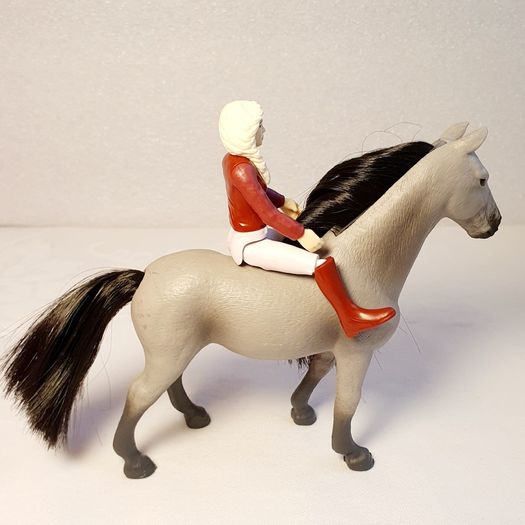 Fantastic Bundle Schleich Horses, Riders & Jumps