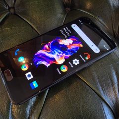 OnePlus 5 - 6GB RAM, 64GB, Slate Grey - Unlocked, Fully Working