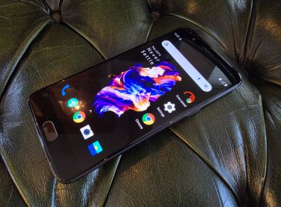 OnePlus 5 - 6GB RAM, 64GB, Slate Grey - Unlocked, Fully Working