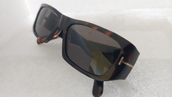 Brand New Tom Ford Andres 02 FT0986 52A Sunglasses
