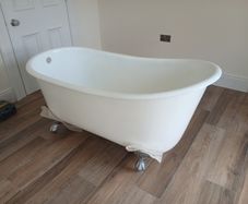 Cast iron bath. New