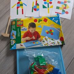 Shape and hammer toy