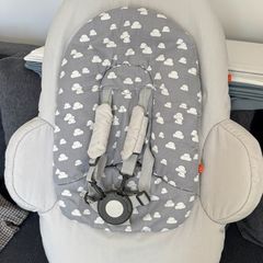 Stokke Bouncer with newborn insert and toy hanger