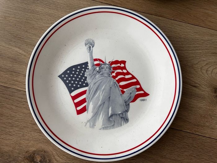 Large Selection of Vintage Decorative Plates