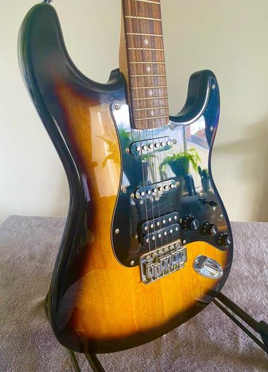 SQUIRE Stratocaster Affinity HSS