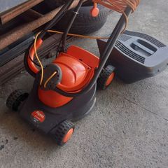 electric lawn mower