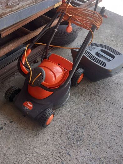 electric lawn mower