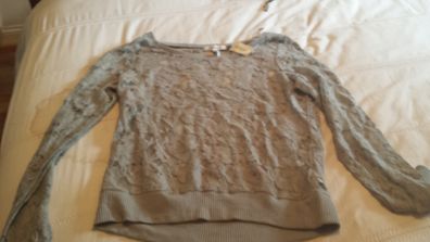 Aeropostale Grey Lace Top