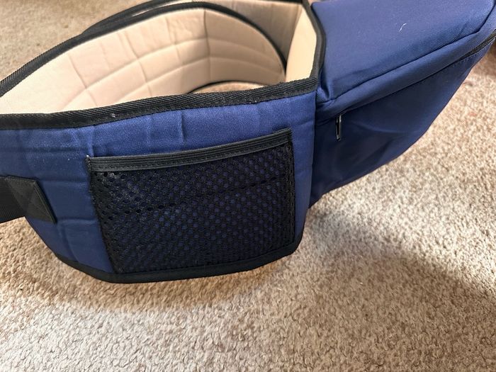 hip seat carrier