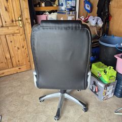 Palermo high back executive chair - black faux leather - Office Swivel Chair