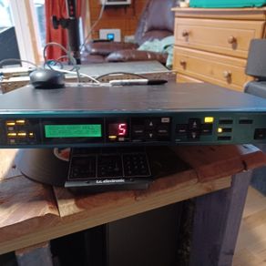 Spx 2000 multieffects