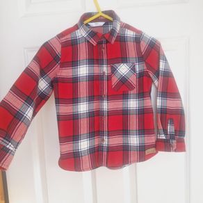 M& S Boys Shirt - Age 5-6