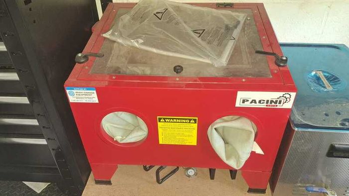 Pacini 90L sand blaster
