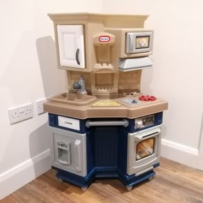 Little Tikes Super Chef Kitchen