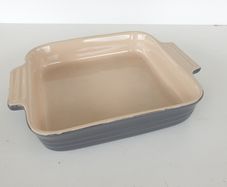 Le Creuset square stoneware baking dish