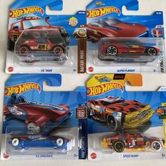 Lil Roar, Alpha Pursuit, Ice Shredder, Speed Bump - Hot wheels