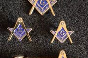 Masonic set, tie pin, lapel badge and cufflinks.
