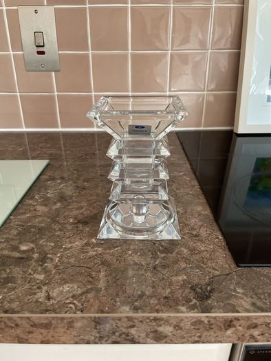 Duisce candle holder