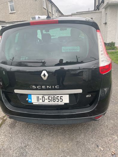 2011 Renault Grand Scenic