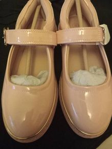 Girls Shoe's