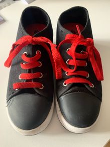 Heelys size 4