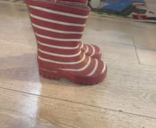Polarn o. pyret wellies size 26