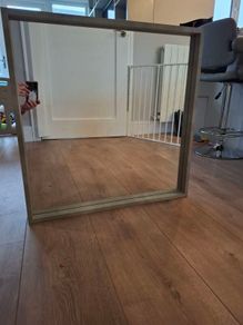 Bathroom mirror