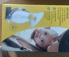 Breast milk collector