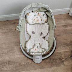 Baby swing
