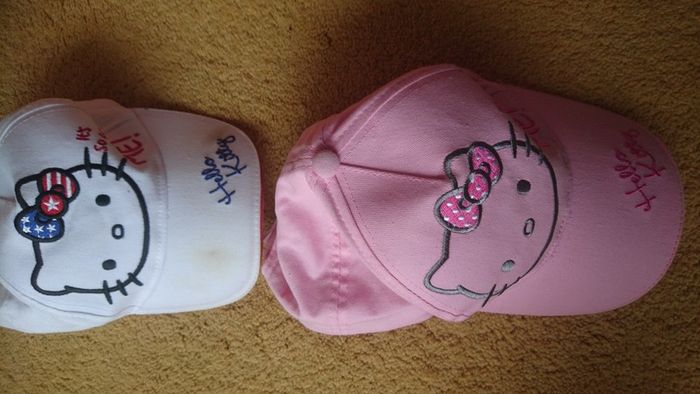 Hello Kitty Hat